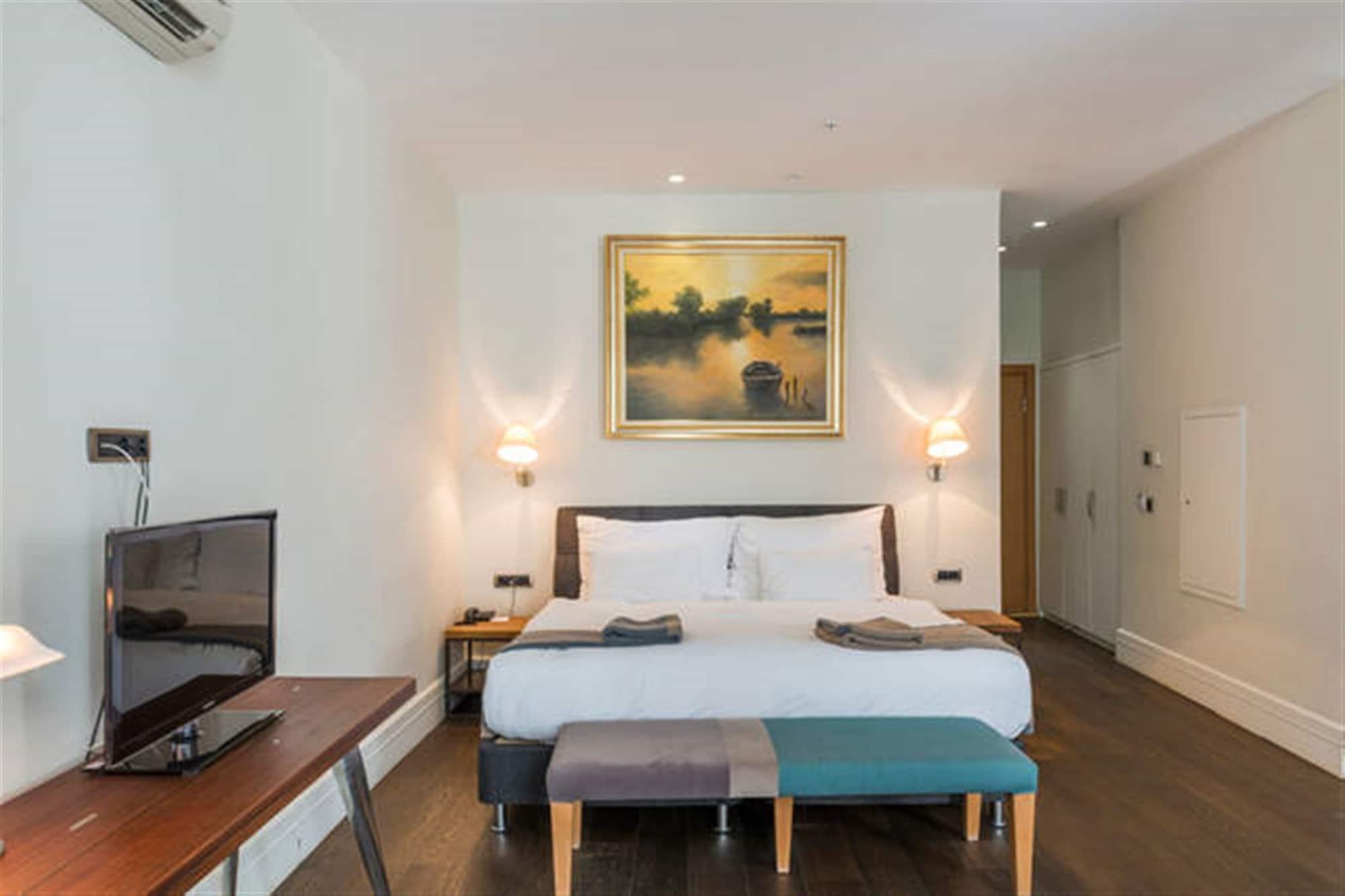 Misafir Suites 8 Istanbul Exterior photo