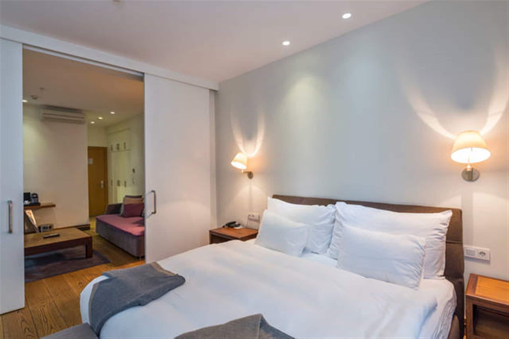 Misafir Suites 8 Istanbul Exterior photo