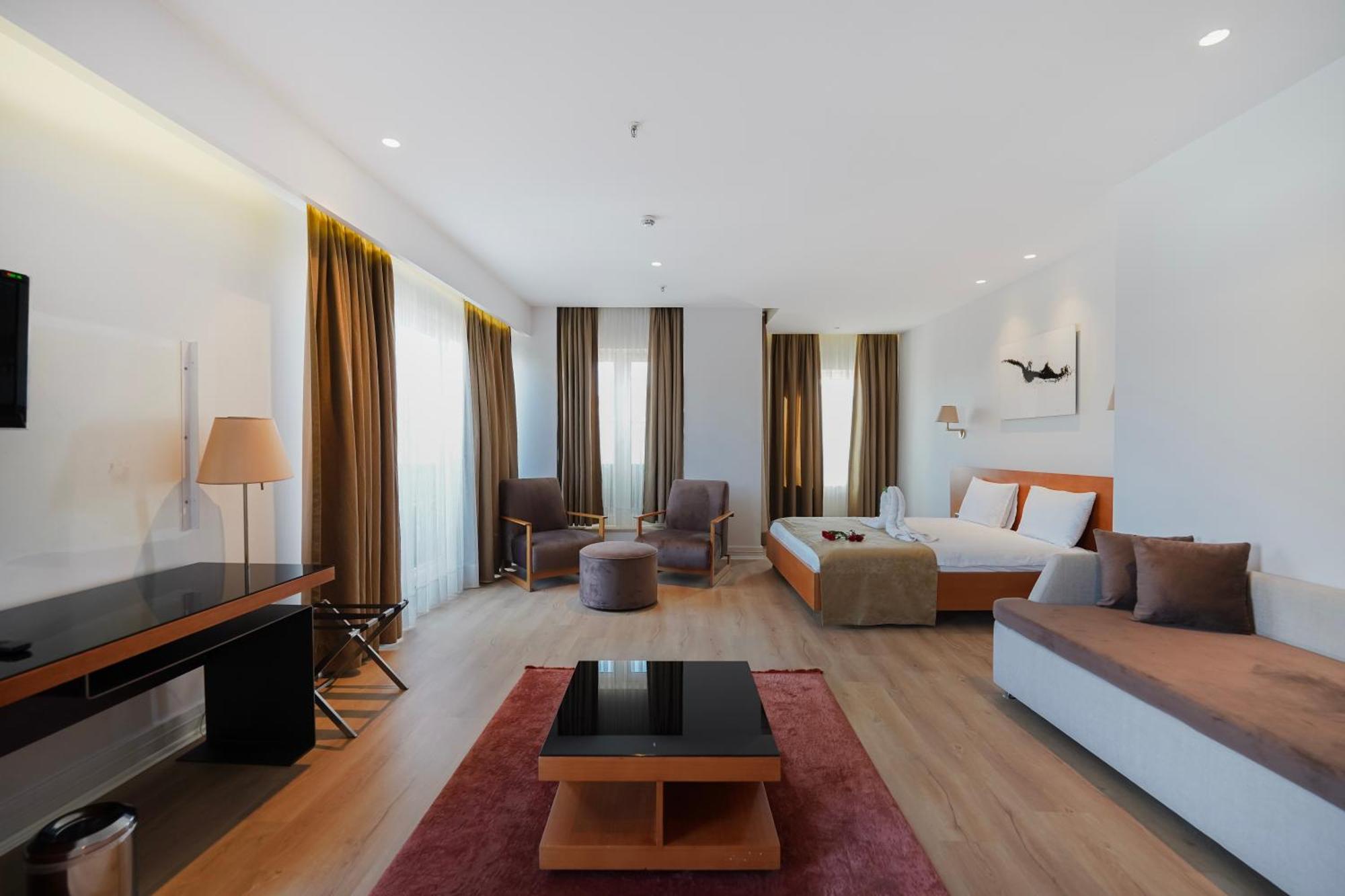 Misafir Suites 8 Istanbul Exterior photo